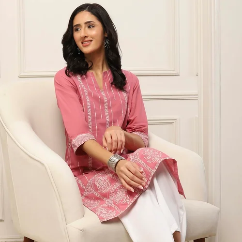 Pink Cotton Ethnic Straight Kurta
